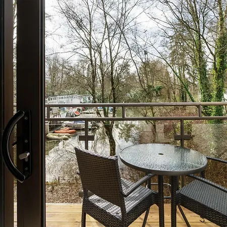 Post Knott At Windermere Marina Village Daire *